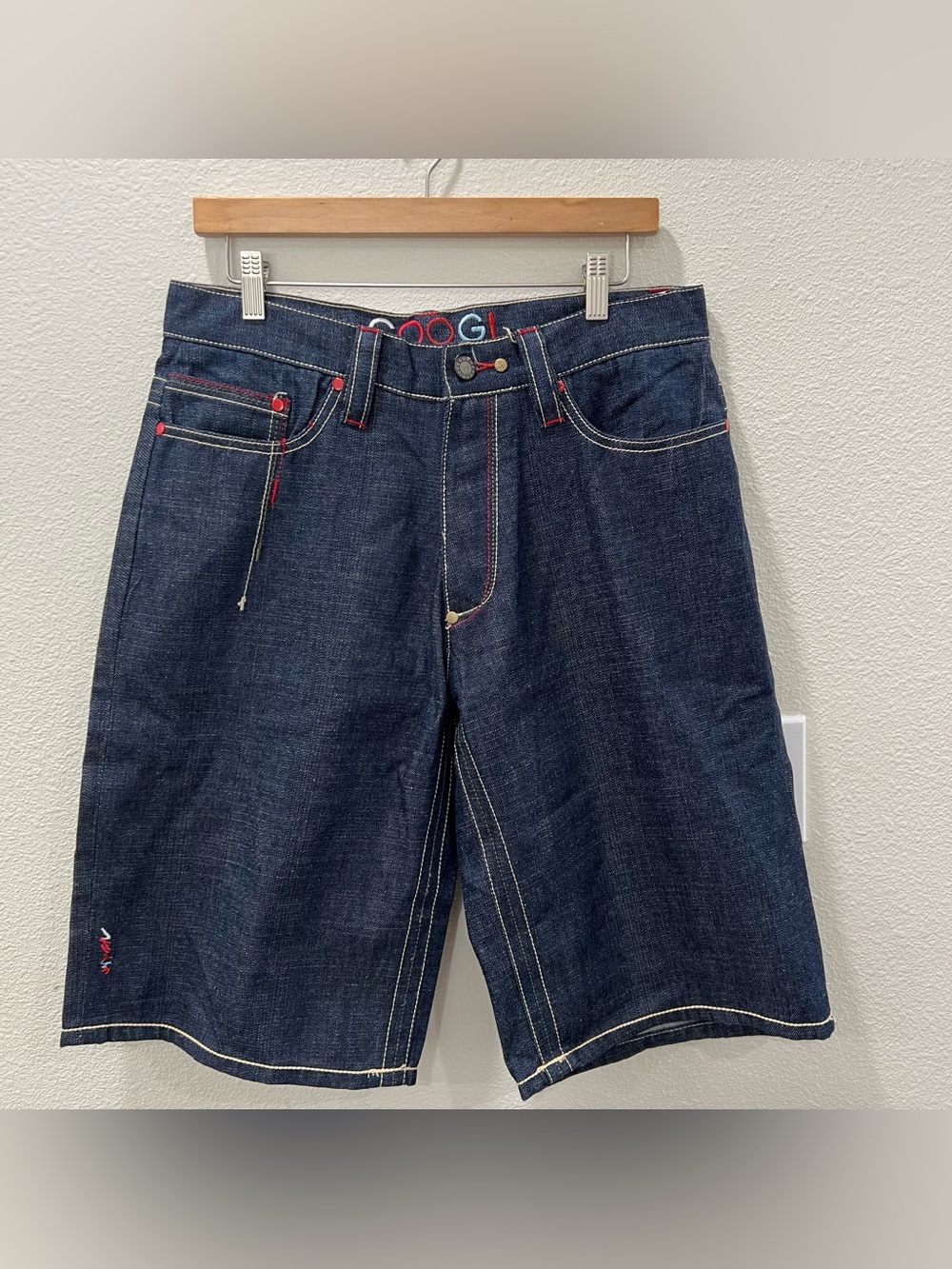 Coogi Men's Blue Denim Embroidered Jean Shorts Size W32 L13 Jorts Streetwear Hip